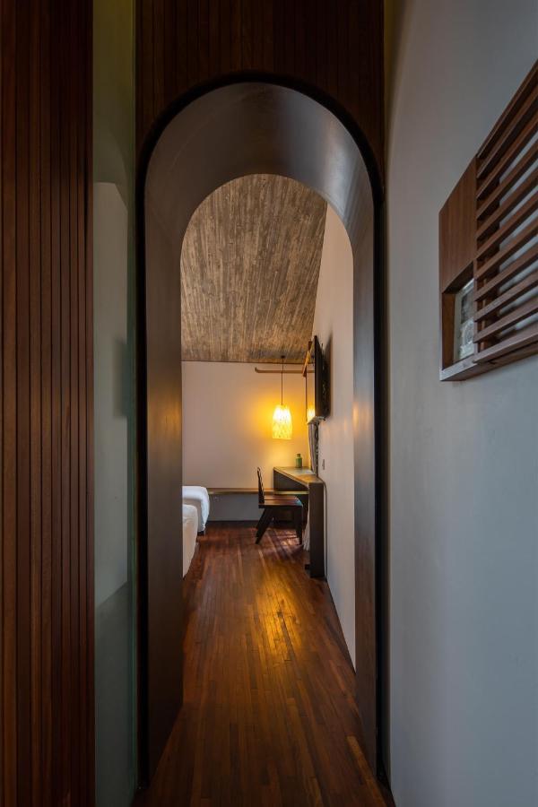 Concon House Hotel Ханой Екстериор снимка